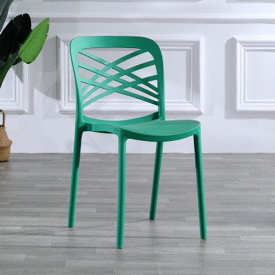 chaises salle a manger scandinavian plastic chair